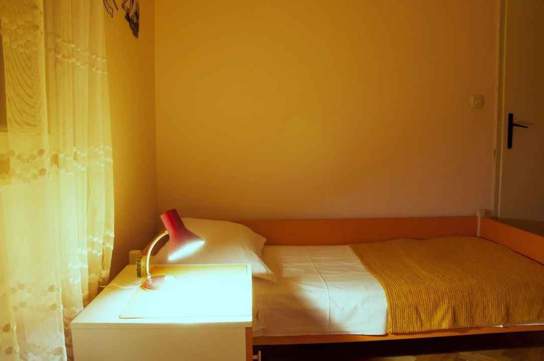 Apartment In Pucisca/Insel Brac 5972 Εξωτερικό φωτογραφία